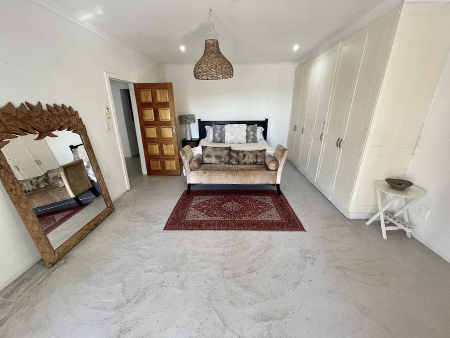 To Let 4 Bedroom Property for Rent in Umhlanga KwaZulu-Natal