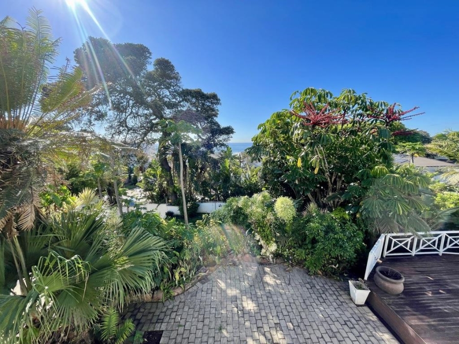 To Let 4 Bedroom Property for Rent in Umhlanga KwaZulu-Natal