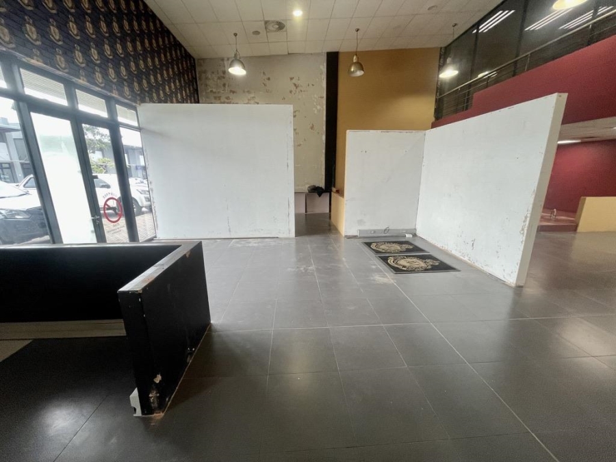 To Let commercial Property for Rent in Umhlanga Ridge KwaZulu-Natal