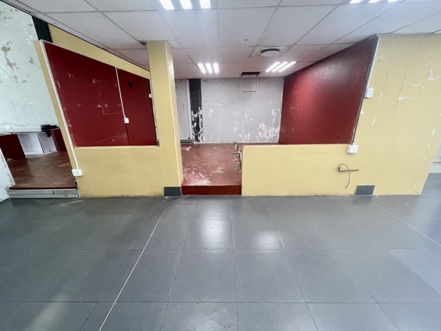 To Let commercial Property for Rent in Umhlanga Ridge KwaZulu-Natal