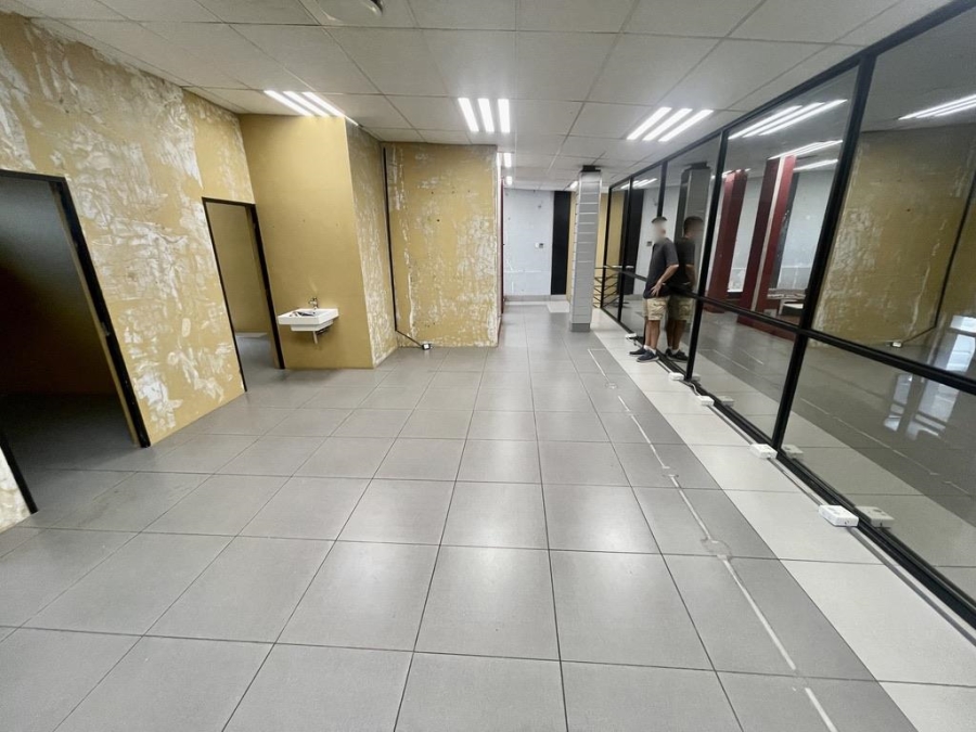 To Let commercial Property for Rent in Umhlanga Ridge KwaZulu-Natal