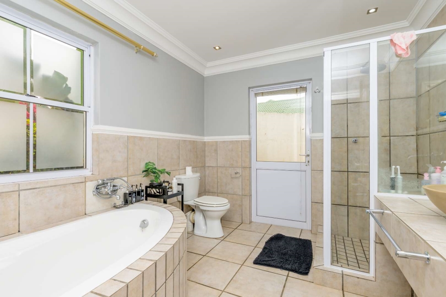 4 Bedroom Property for Sale in Mount Edgecombe KwaZulu-Natal