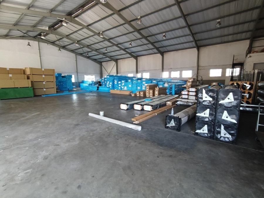 To Let commercial Property for Rent in New Germany KwaZulu-Natal