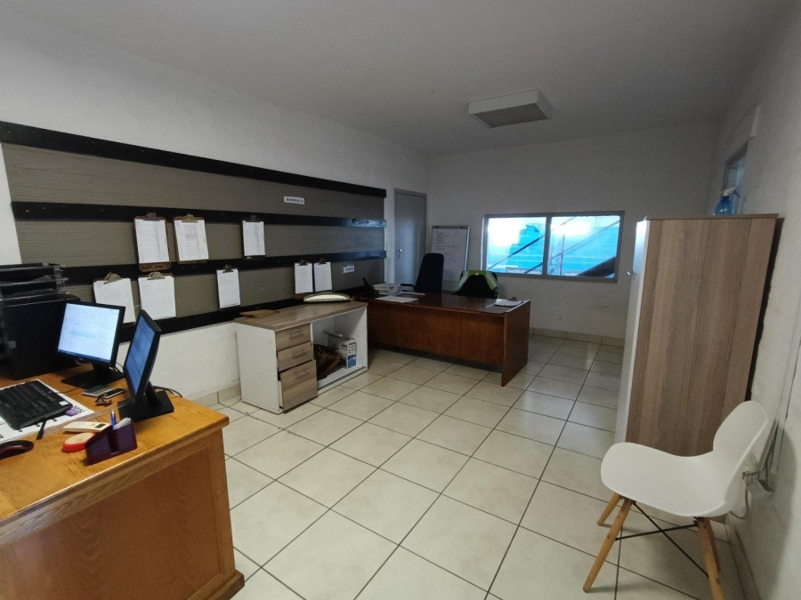 To Let commercial Property for Rent in New Germany KwaZulu-Natal