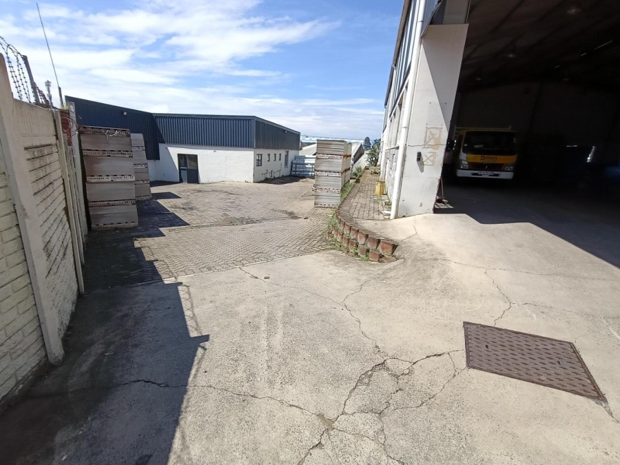 To Let commercial Property for Rent in New Germany KwaZulu-Natal
