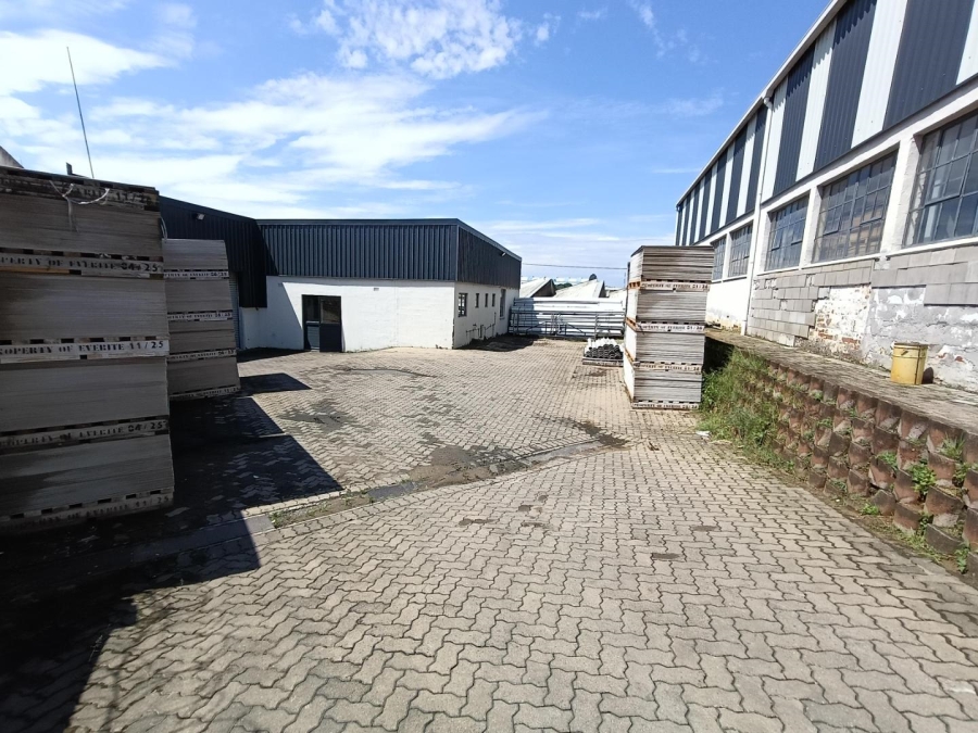 To Let commercial Property for Rent in New Germany KwaZulu-Natal