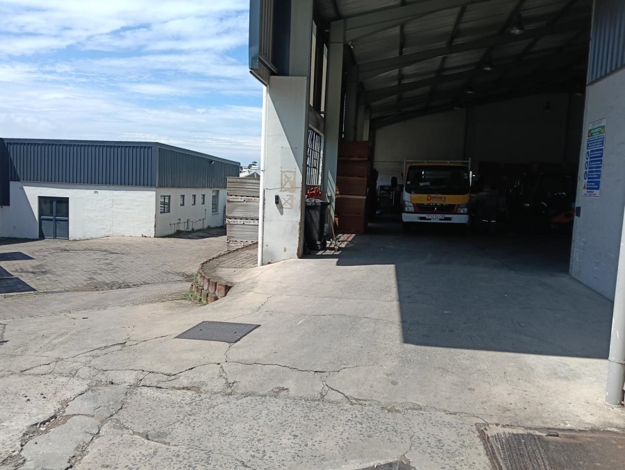 To Let commercial Property for Rent in New Germany KwaZulu-Natal