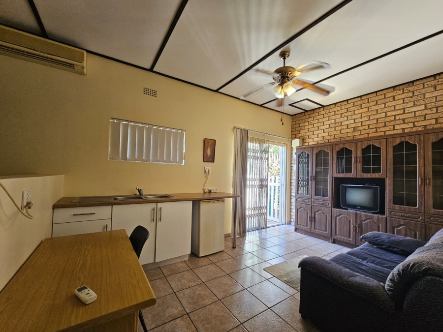 To Let 1 Bedroom Property for Rent in Richards Bay KwaZulu-Natal