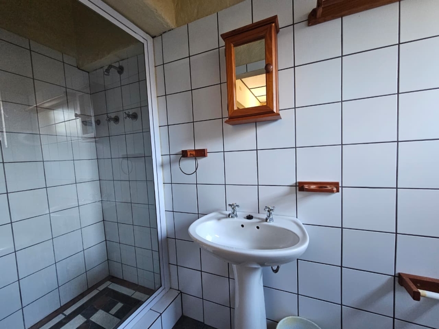 To Let 1 Bedroom Property for Rent in Richards Bay KwaZulu-Natal