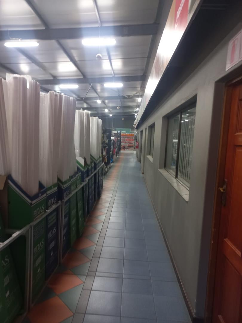 To Let commercial Property for Rent in Empangeni KwaZulu-Natal
