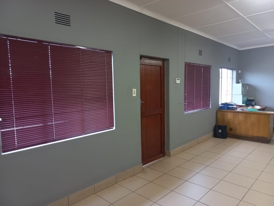 To Let commercial Property for Rent in Richards Bay KwaZulu-Natal