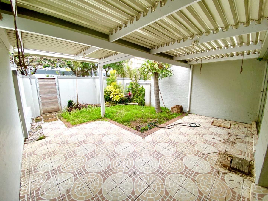 To Let 3 Bedroom Property for Rent in Umhlanga KwaZulu-Natal