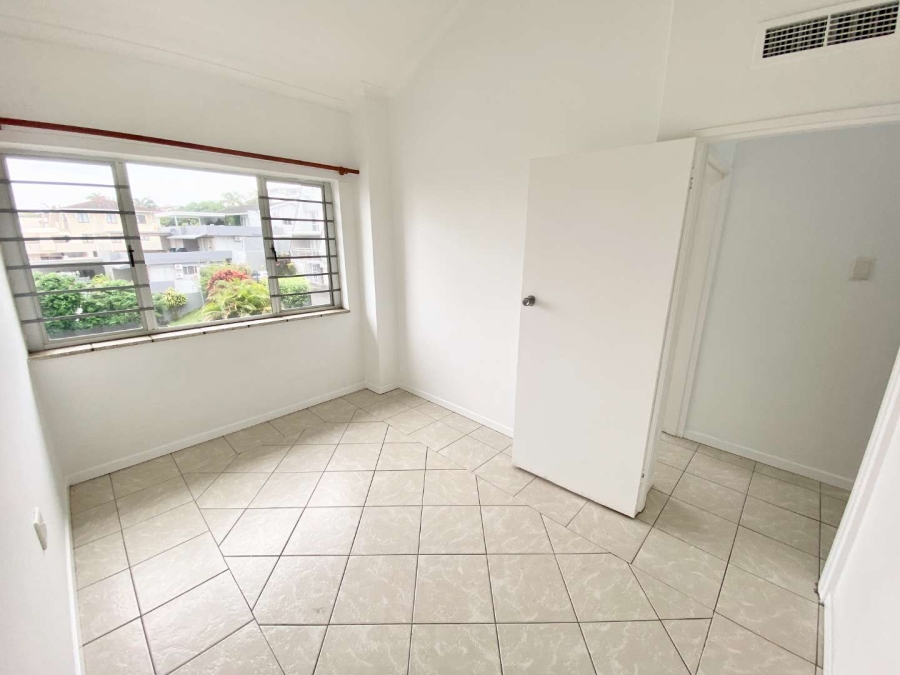 To Let 3 Bedroom Property for Rent in Umhlanga KwaZulu-Natal