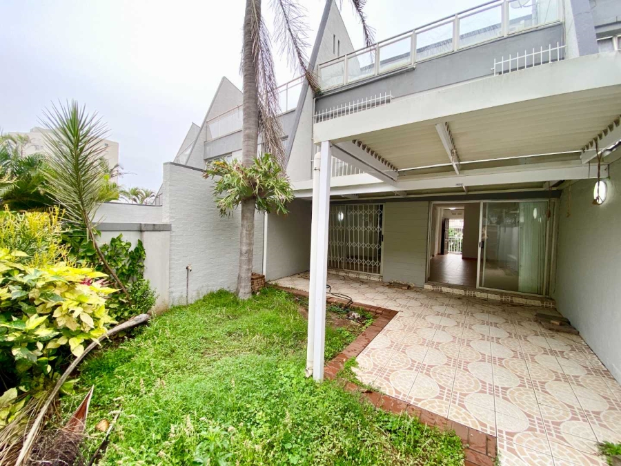To Let 3 Bedroom Property for Rent in Umhlanga KwaZulu-Natal
