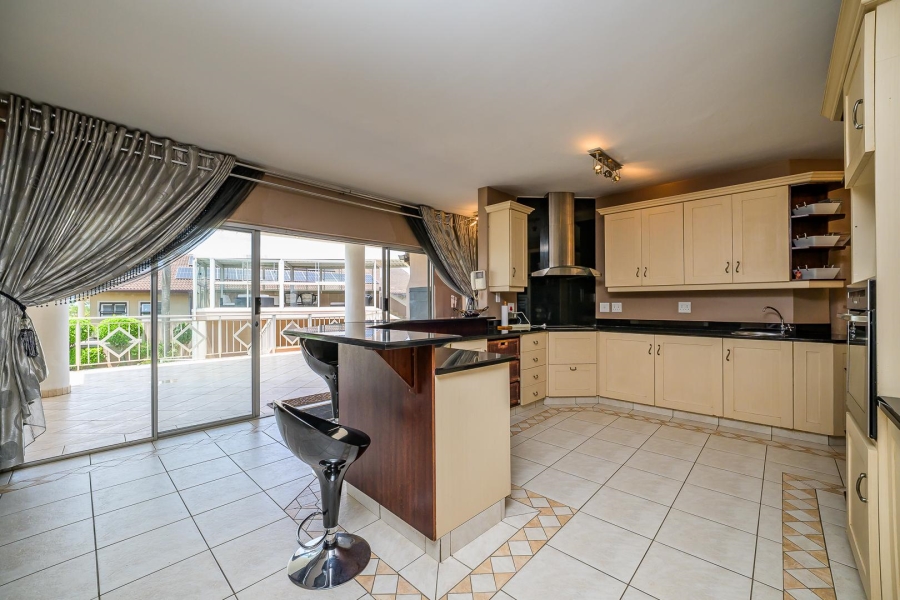 4 Bedroom Property for Sale in Umhlanga KwaZulu-Natal