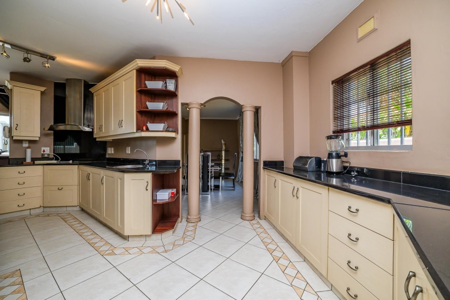4 Bedroom Property for Sale in Umhlanga KwaZulu-Natal
