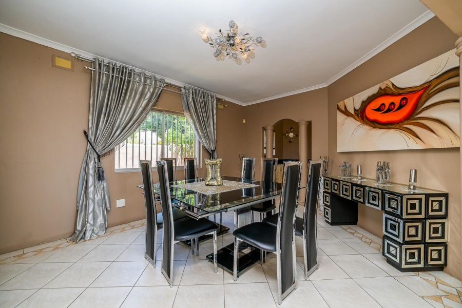 4 Bedroom Property for Sale in Umhlanga KwaZulu-Natal