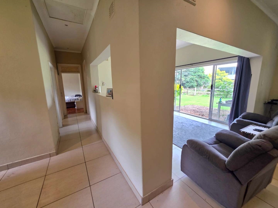 2 Bedroom Property for Sale in Waterfall KwaZulu-Natal