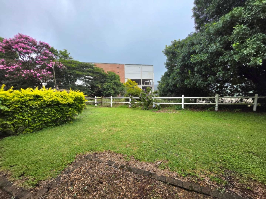 2 Bedroom Property for Sale in Waterfall KwaZulu-Natal