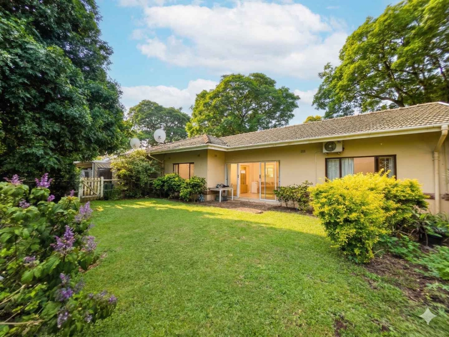 2 Bedroom Property for Sale in Waterfall KwaZulu-Natal