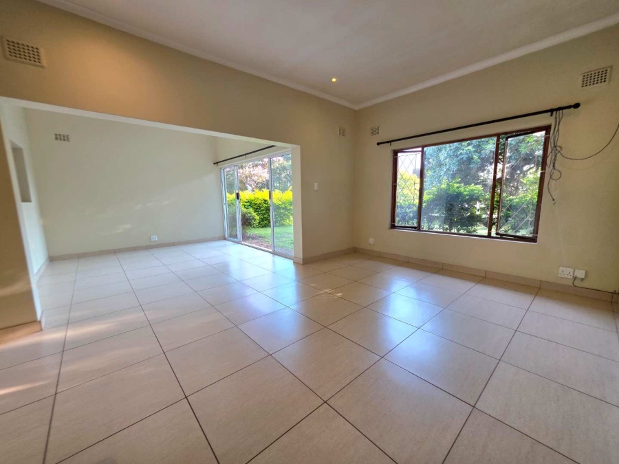 2 Bedroom Property for Sale in Waterfall KwaZulu-Natal