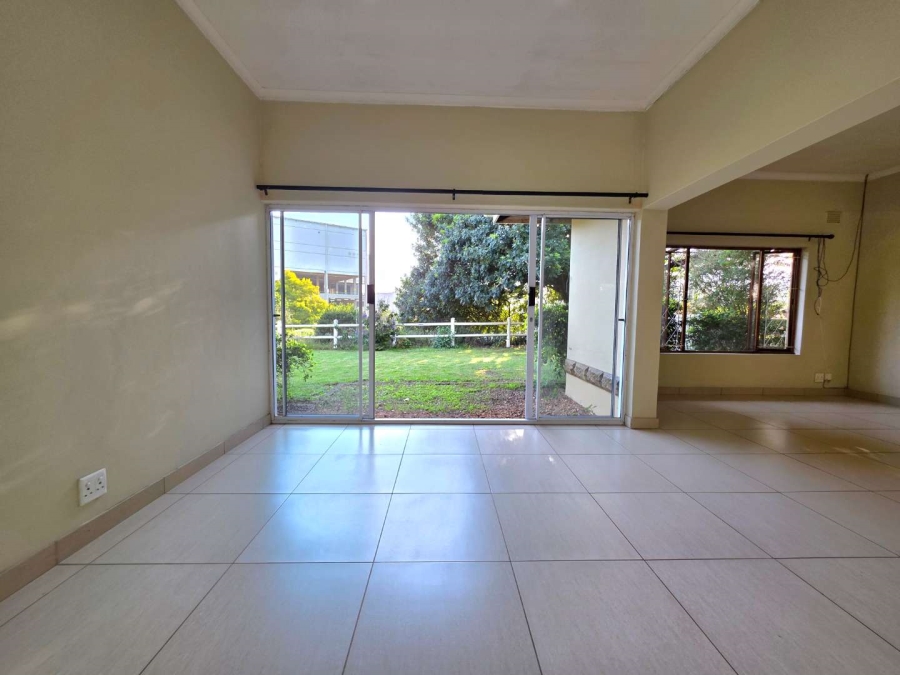 2 Bedroom Property for Sale in Waterfall KwaZulu-Natal