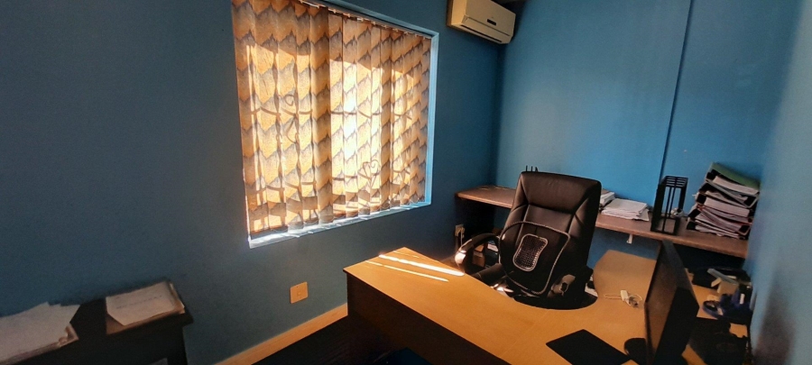 Commercial Property for Sale in Windermere KwaZulu-Natal