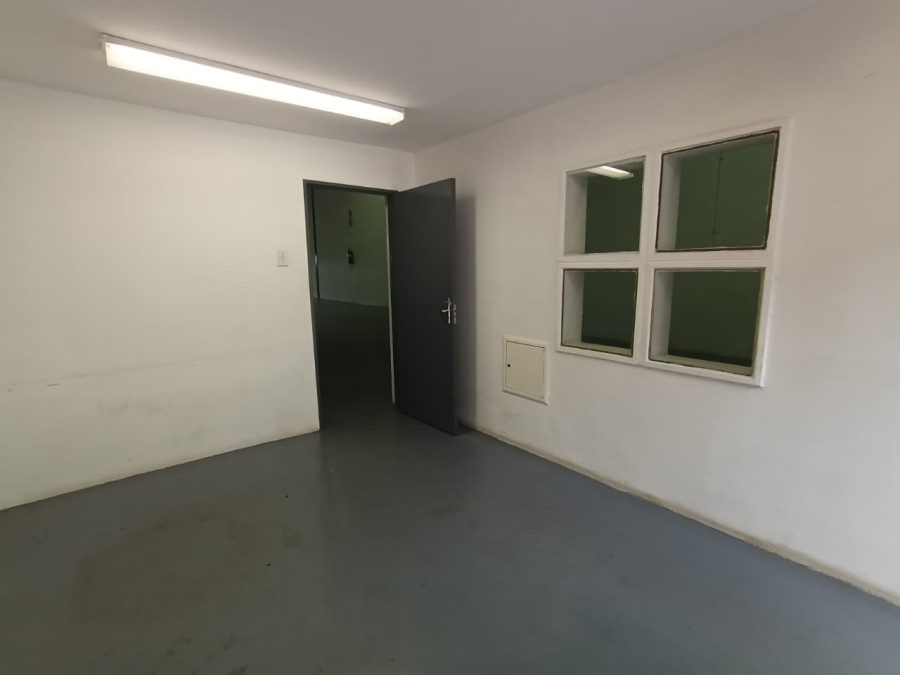 To Let commercial Property for Rent in Westmead KwaZulu-Natal
