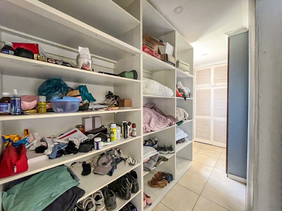 5 Bedroom Property for Sale in Glen Hills KwaZulu-Natal