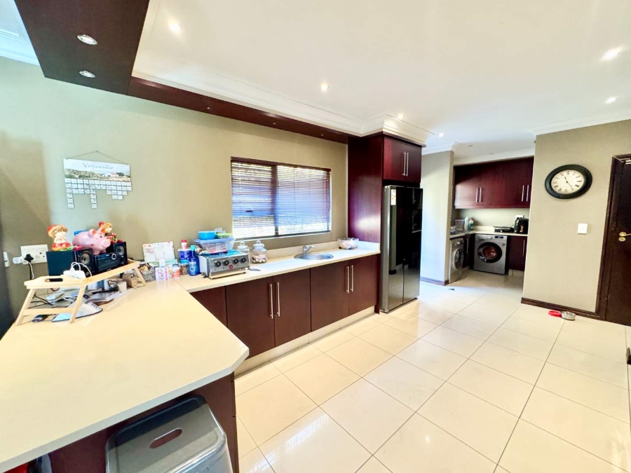 4 Bedroom Property for Sale in La Lucia KwaZulu-Natal