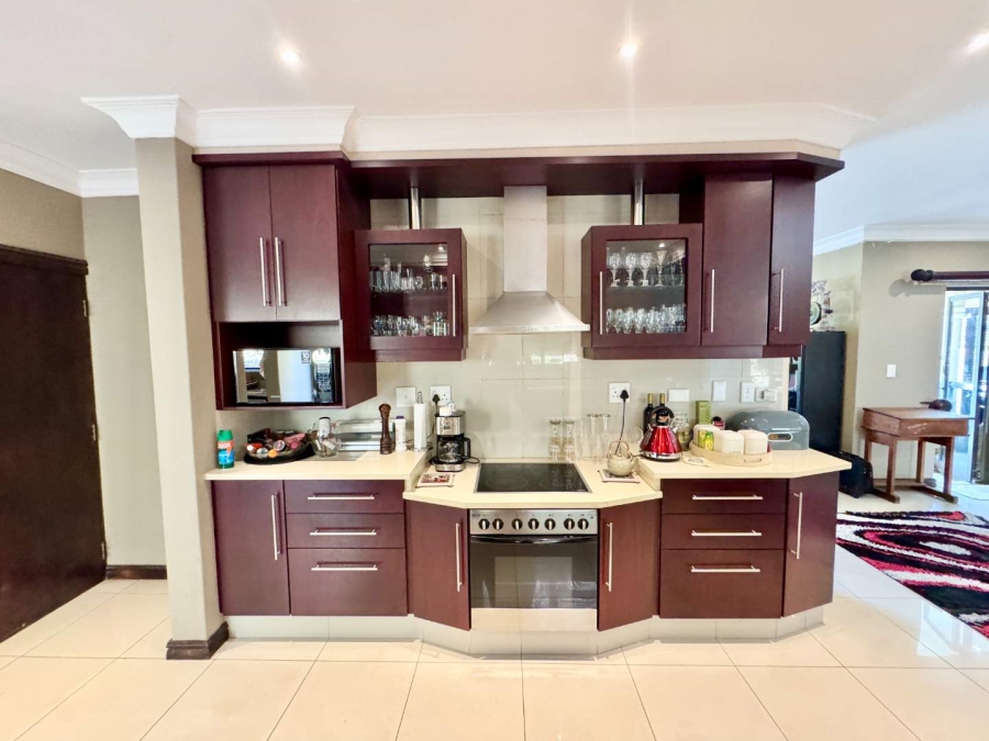 4 Bedroom Property for Sale in La Lucia KwaZulu-Natal