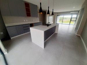 To Let 3 Bedroom Property for Rent in Palm Lakes Estate KwaZulu-Natal