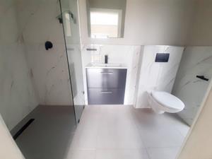 To Let 3 Bedroom Property for Rent in Palm Lakes Estate KwaZulu-Natal