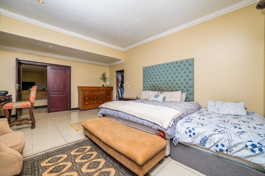 4 Bedroom Property for Sale in Umhlanga KwaZulu-Natal