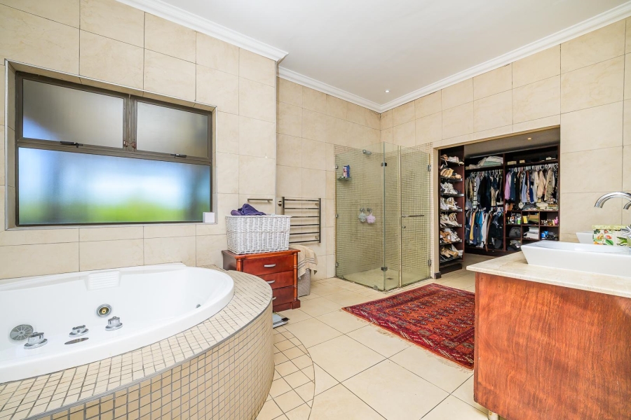 4 Bedroom Property for Sale in Umhlanga KwaZulu-Natal