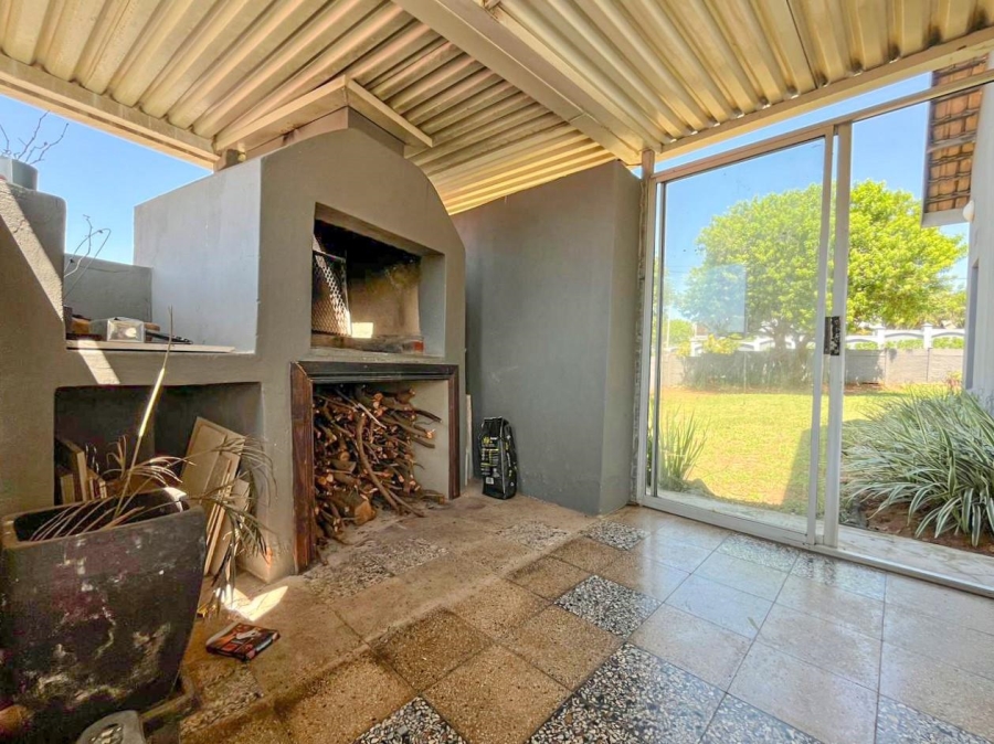 3 Bedroom Property for Sale in Herrwood Park KwaZulu-Natal