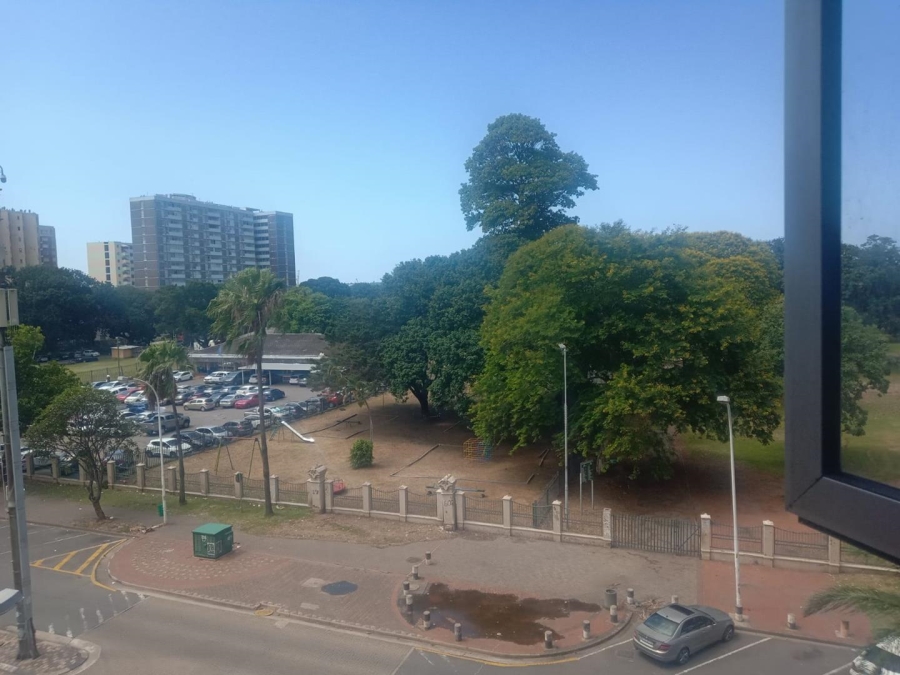 1 Bedroom Property for Sale in Durban Central KwaZulu-Natal
