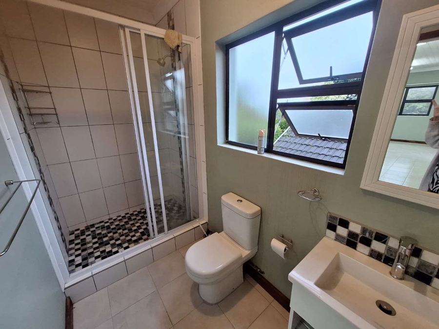 To Let 2 Bedroom Property for Rent in Belvedere KwaZulu-Natal