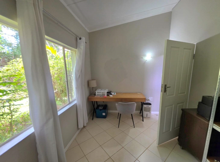 3 Bedroom Property for Sale in Waterfall KwaZulu-Natal