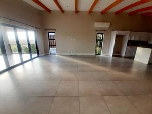 To Let 4 Bedroom Property for Rent in Palm Lakes Estate KwaZulu-Natal