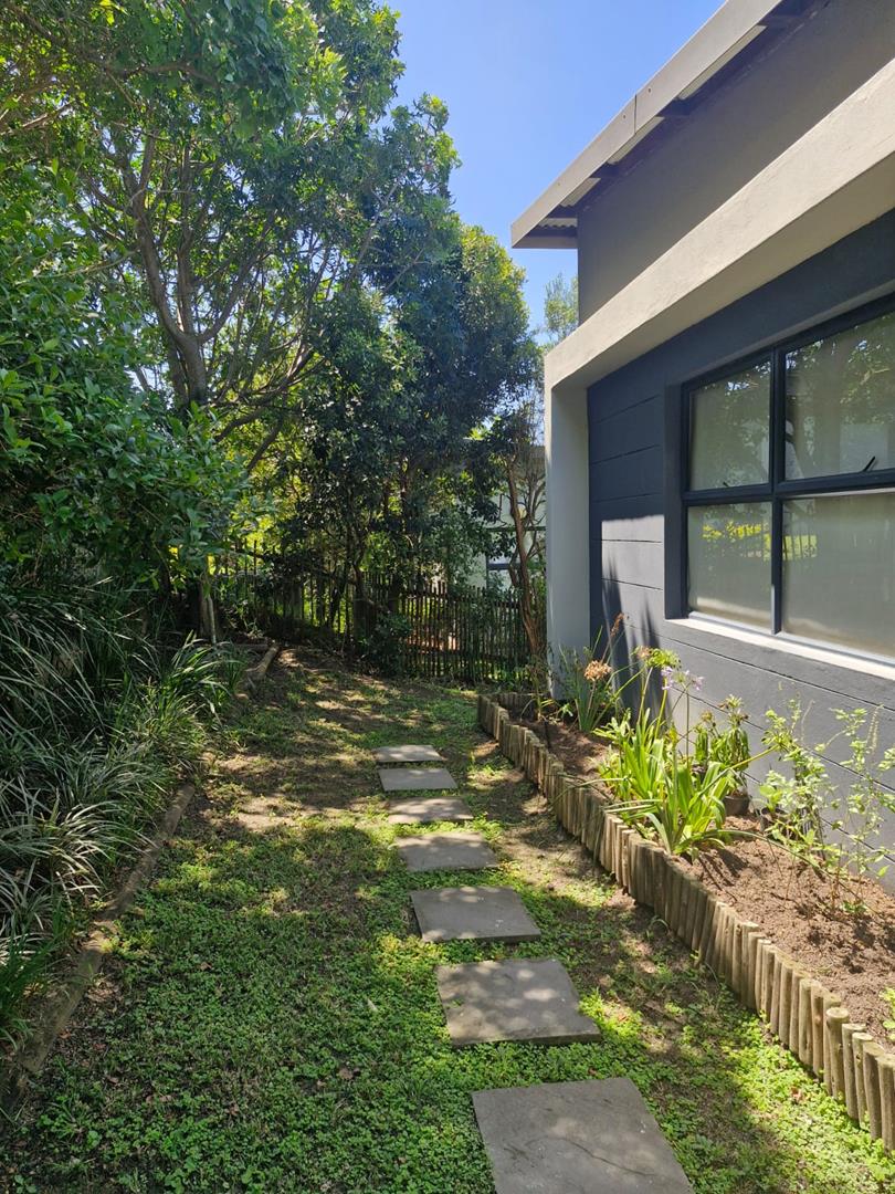 To Let 4 Bedroom Property for Rent in Palm Lakes Estate KwaZulu-Natal