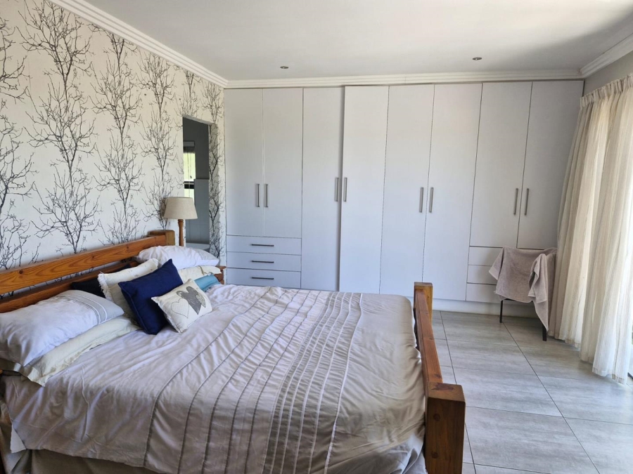 To Let 4 Bedroom Property for Rent in Palm Lakes Estate KwaZulu-Natal