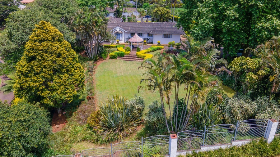 4 Bedroom Property for Sale in Gillitts KwaZulu-Natal