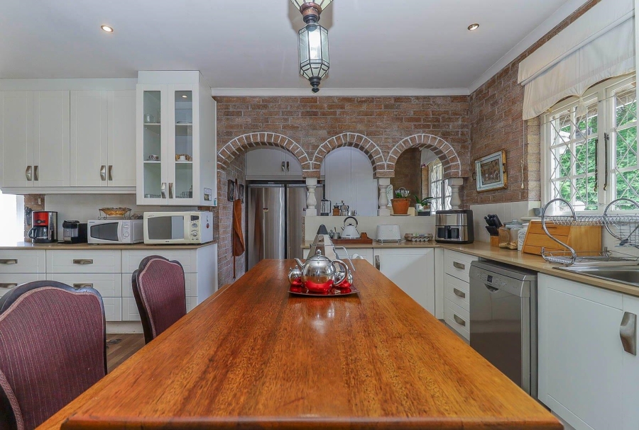 4 Bedroom Property for Sale in Gillitts KwaZulu-Natal