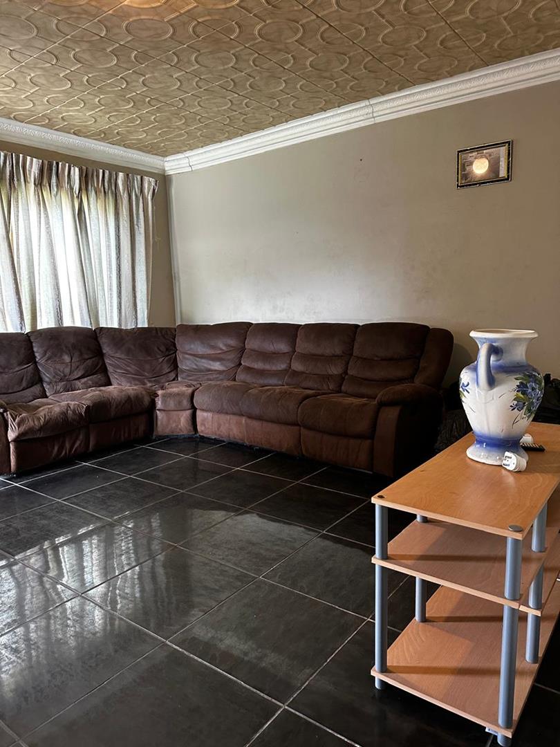 3 Bedroom Property for Sale in Esikhawini KwaZulu-Natal