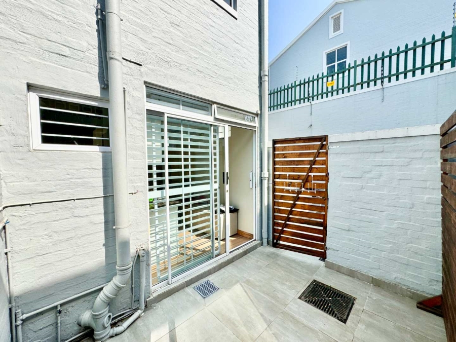 To Let 3 Bedroom Property for Rent in La Lucia KwaZulu-Natal