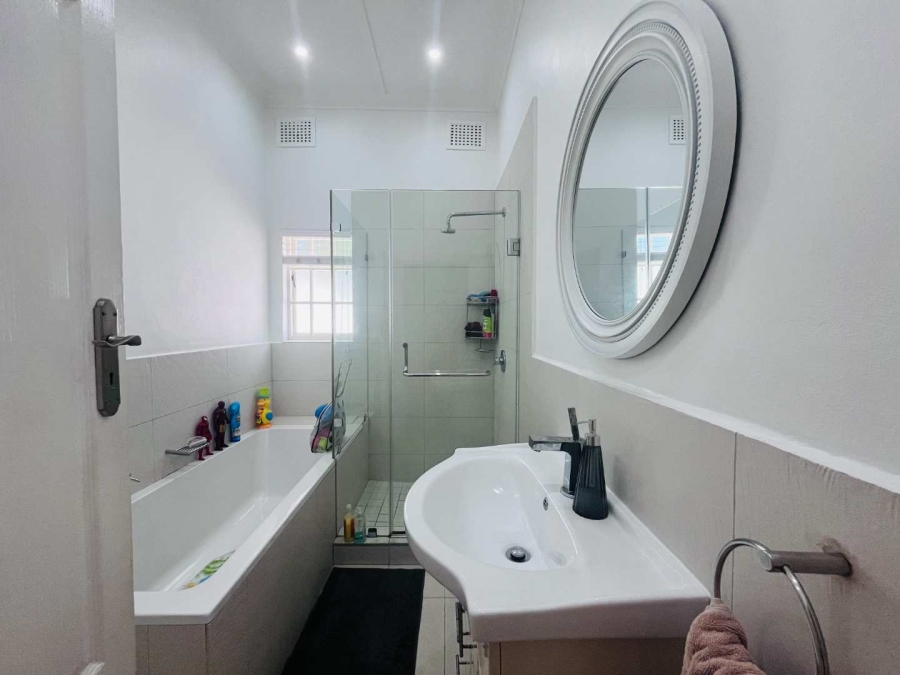 4 Bedroom Property for Sale in Athlone KwaZulu-Natal