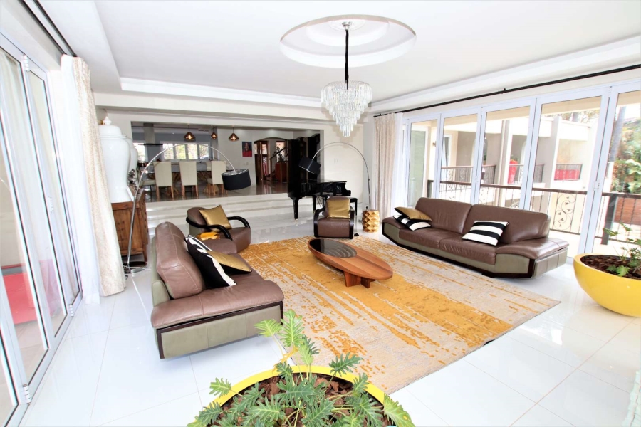 To Let 4 Bedroom Property for Rent in La Lucia KwaZulu-Natal