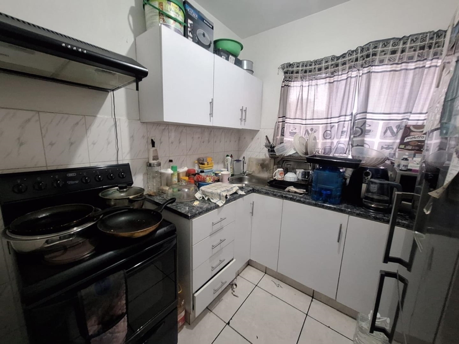 1 Bedroom Property for Sale in Overport KwaZulu-Natal