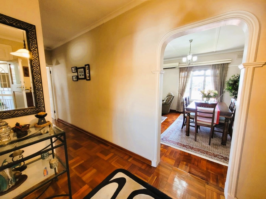 2 Bedroom Property for Sale in Glenwood KwaZulu-Natal